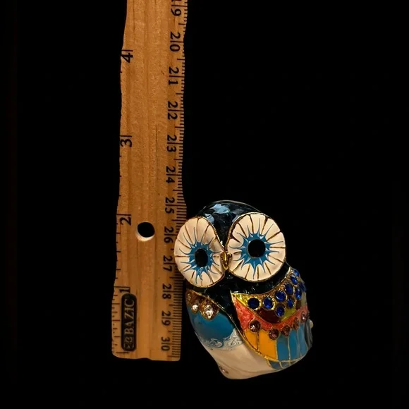 Vintage enamel and bejeweled Owl trinket box - Picture 6 of 8